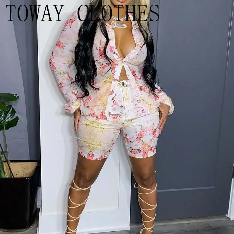 Women Floral Print Buttoned Shirt & Pocket Design Shorts Set Casual Two Piece Suit Sets Pink Sexy Wear
Women Floral Print Buttoned Shirt & Pocket Design Shorts Set Casual Two Piece Suit Sets Pink Sexy Wear