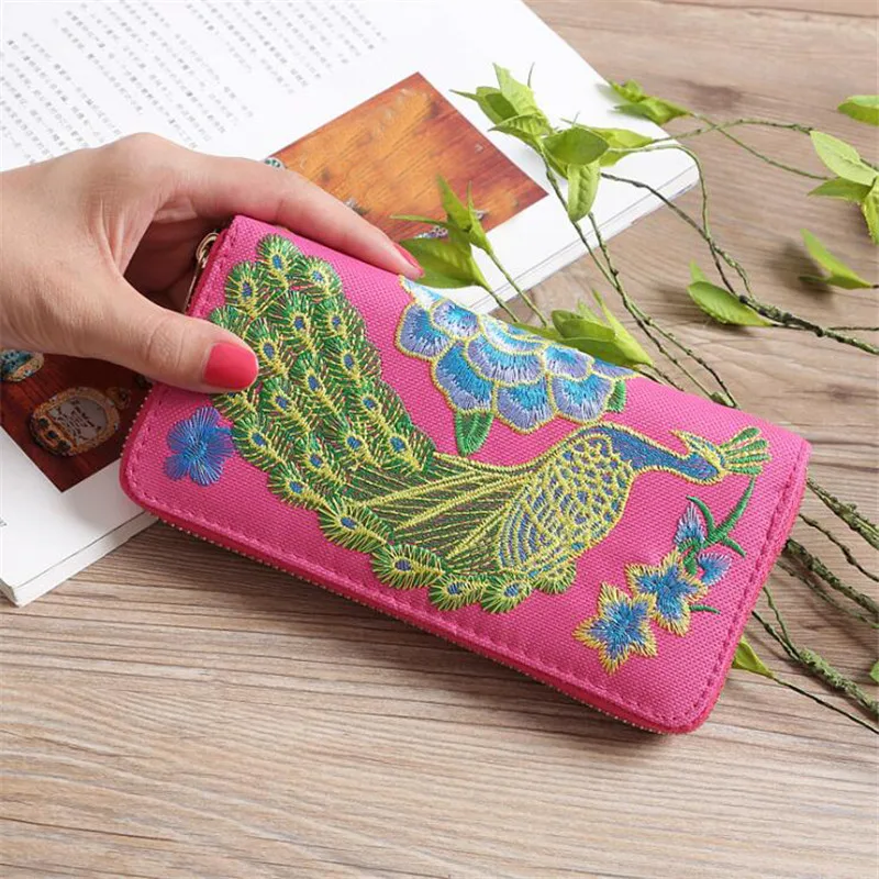New Women's Double-sided Embroidery Coin Purse Ethnic Style Peacock Wallet Zipper Clutch
New Women's Double-sided Embroidery Coin Purse Ethnic Style Peacock Wallet Zipper Clutch