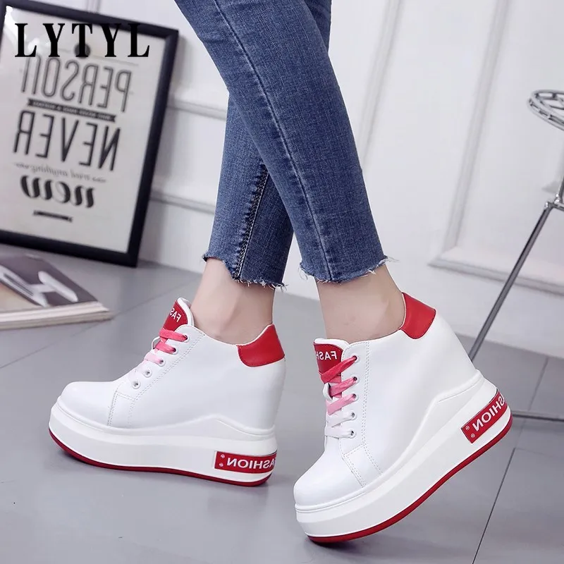Woman Platform Wedges 10cm High Heels Casual Shoes White Lacing Ladies Floral Leisure Casual Sneakers Shoes Woman B20-204
Woman Platform Wedges 10cm High Heels Casual Shoes White Lacing Ladies Floral Leisure Casual Sneakers Shoes Woman B20-204