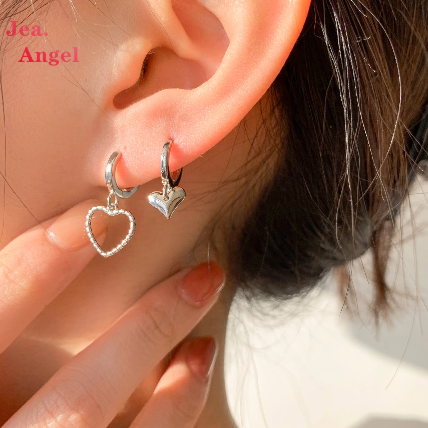 Женские асимметричные серьги-кольца Jea.Angel, серебро 925 пробы, с кулоном в виде сердца
Женские асимметричные серьги-кольца Jea.Angel, серебро 925 пробы, с кулоном в виде сердца
