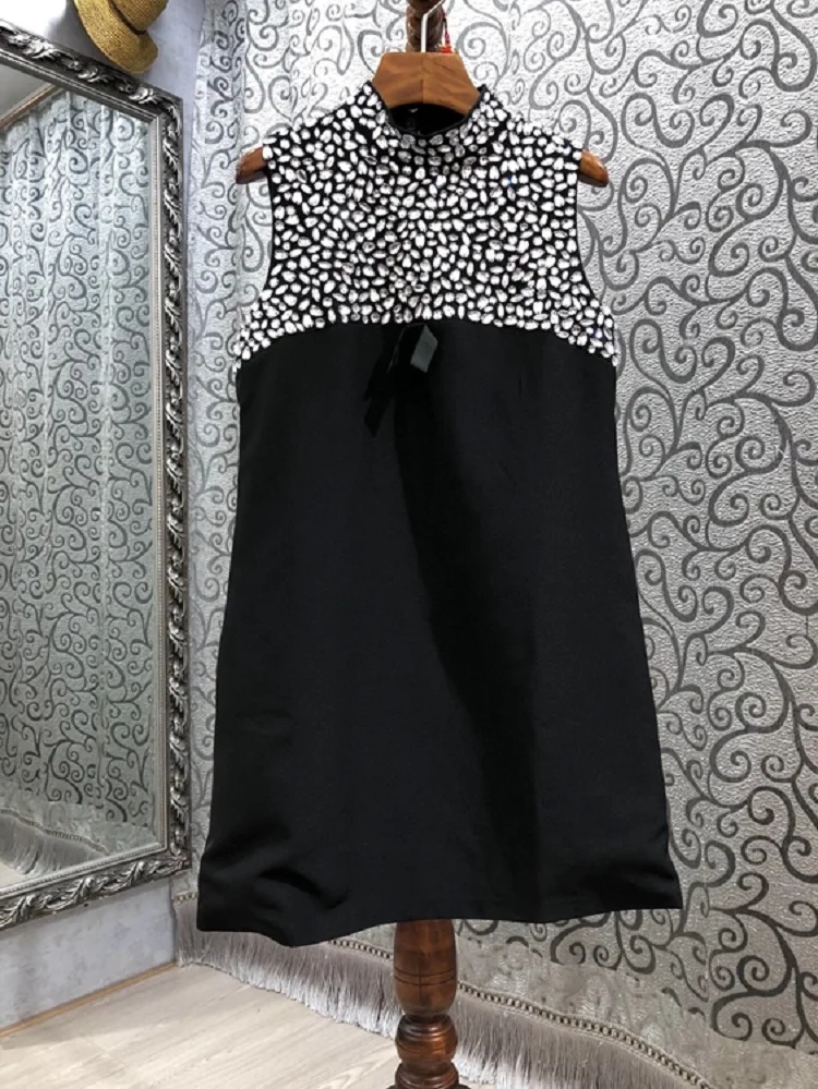 Newest Fashion Summer Dress 2021 High Quality Ladies Crystal Beading Deco Sleeveless Slim Fit A-Line Black Dress Sweet Lolita
Newest Fashion Summer Dress 2021 High Quality Ladies Crystal Beading Deco Sleeveless Slim Fit A-Line Black Dress Sweet Lolita