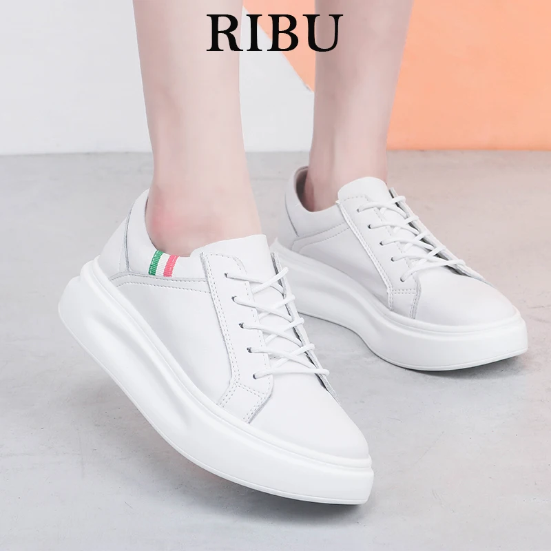 White Sneakers Women Flat Platform Shoes Round toe Casual Thick bottom Shoes Ladies low-top Chunky Sneakers
White Sneakers Women Flat Platform Shoes Round toe Casual Thick bottom Shoes Ladies low-top Chunky Sneakers