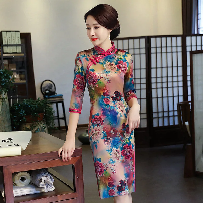 Mid-length New Design Satin Qipao Dress Chinese Cheongsam Elegant китайское платье Slim Daily Ципао Party Banquet Wear плат
Mid-length New Design Satin Qipao Dress Chinese Cheongsam Elegant китайское платье Slim Daily Ципао Party Banquet Wear плат