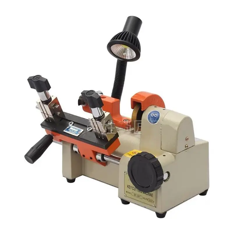 Horizontal Electronic Keying Machine Desktop Electronic Key Duplicating Machine DF-001 Portable Copying Factory direct sales
Horizontal Electronic Keying Machine Desktop Electronic Key Duplicating Machine DF-001 Portable Copying Factory direct sales