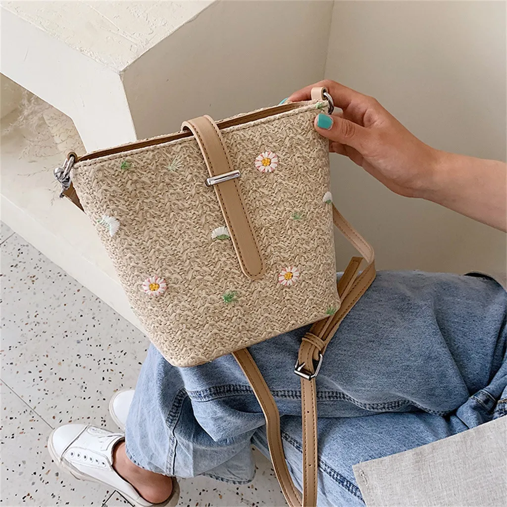 Women Beach Color Matching Woven Bag Square Bag Messenger Bag
Women Beach Color Matching Woven Bag Square Bag Messenger Bag