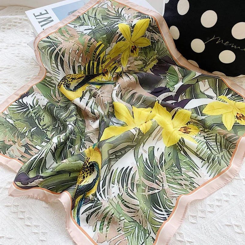Fashion Floral Print Hair Scarf For Women Small Handkerchief Silk Neck Scarfs Female 53*53cm Cute Headband Bag Scarves For Lady
Fashion Floral Print Hair Scarf For Women Small Handkerchief Silk Neck Scarfs Female 53*53cm Cute Headband Bag Scarves For Lady