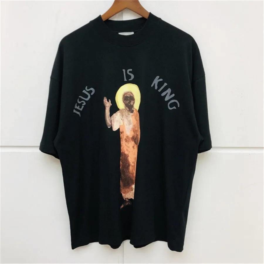 Jesus Is King T-shirt Kanye West T-shirts High Quality Portrait of Jesus Logo Print Jesus Is King Tee Oversize Hip Hop Top
Jesus Is King T-shirt Kanye West T-shirts High Quality Portrait of Jesus Logo Print Jesus Is King Tee Oversize Hip Hop Top