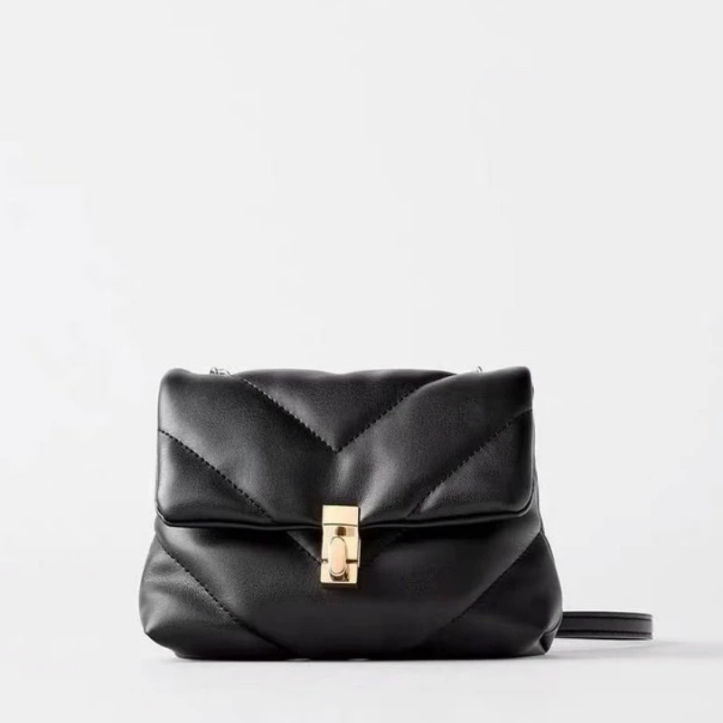 Small Embroidery Clutches Women Crossbody Black Bag lted Flap Shoulder Bag Women Messenger Chain Bag
Small Embroidery Clutches Women Crossbody Black Bag lted Flap Shoulder Bag Women Messenger Chain Bag