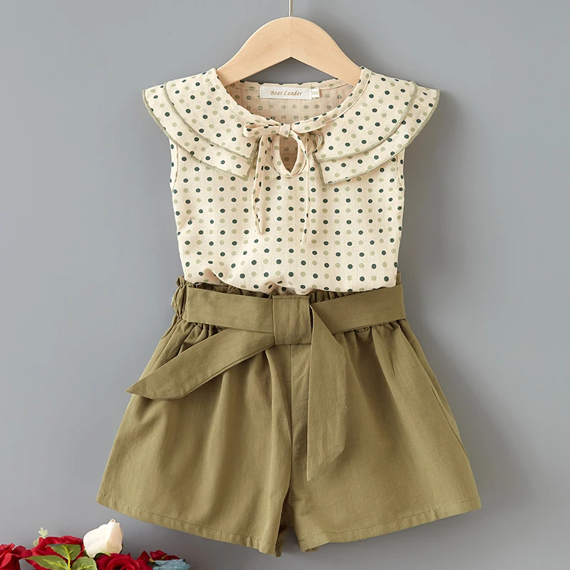2021 New Summer Girls Casual Clothing Sets Suit Kids Polka Dot Top and Pants Outfits Cute Clothes 2Pcs Children Suits 2-6T
2021 New Summer Girls Casual Clothing Sets Suit Kids Polka Dot Top and Pants Outfits Cute Clothes 2Pcs Children Suits 2-6T