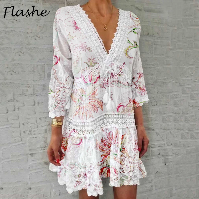 Fashion Lace V Neck Patchwork Summer Dress Women Three Quarter Sleeve Tassel Party Dress Elegant Floral Print Hollow Out Dresses
Fashion Lace V Neck Patchwork Summer Dress Women Three Quarter Sleeve Tassel Party Dress Elegant Floral Print Hollow Out Dresses