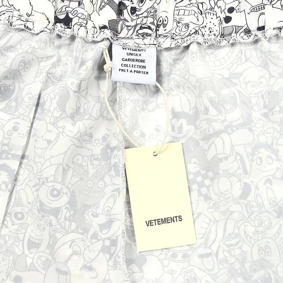 Grey VETEMENTS Pants Men Women Numerous Logo Print Vetements Cartoon Pants Slightly Oversize 1:1 VTM Trousers
Grey VETEMENTS Pants Men Women Numerous Logo Print Vetements Cartoon Pants Slightly Oversize 1:1 VTM Trousers