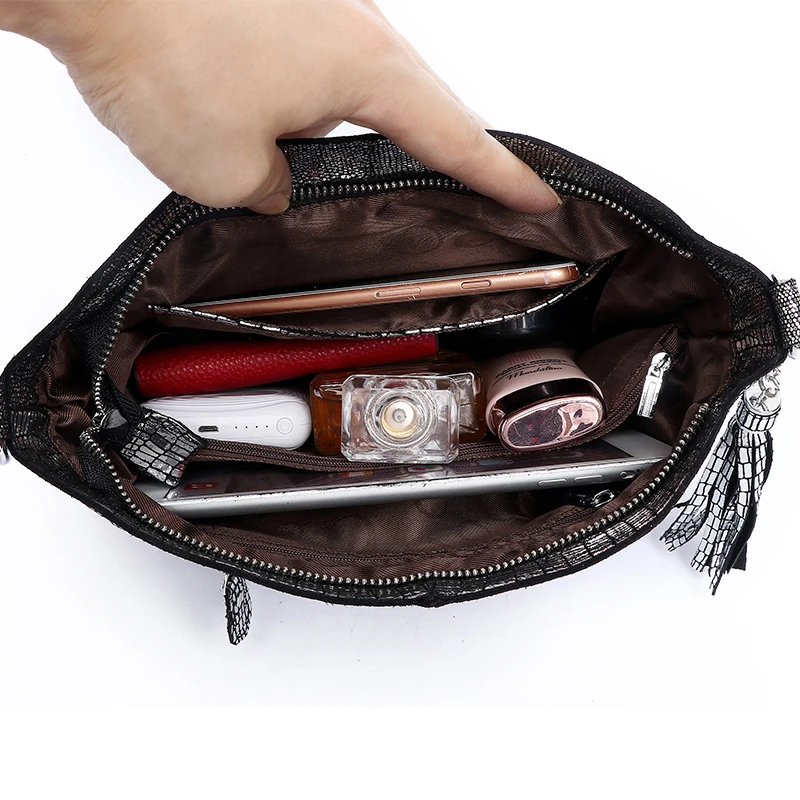 2020 New Luxury Bags Small Bags for Women Brand Handbag Quality Design Shoulder Clutch Bag Leather Ladies Tote Bag Tassel
2020 New Luxury Bags Small Bags for Women Brand Handbag Quality Design Shoulder Clutch Bag Leather Ladies Tote Bag Tassel