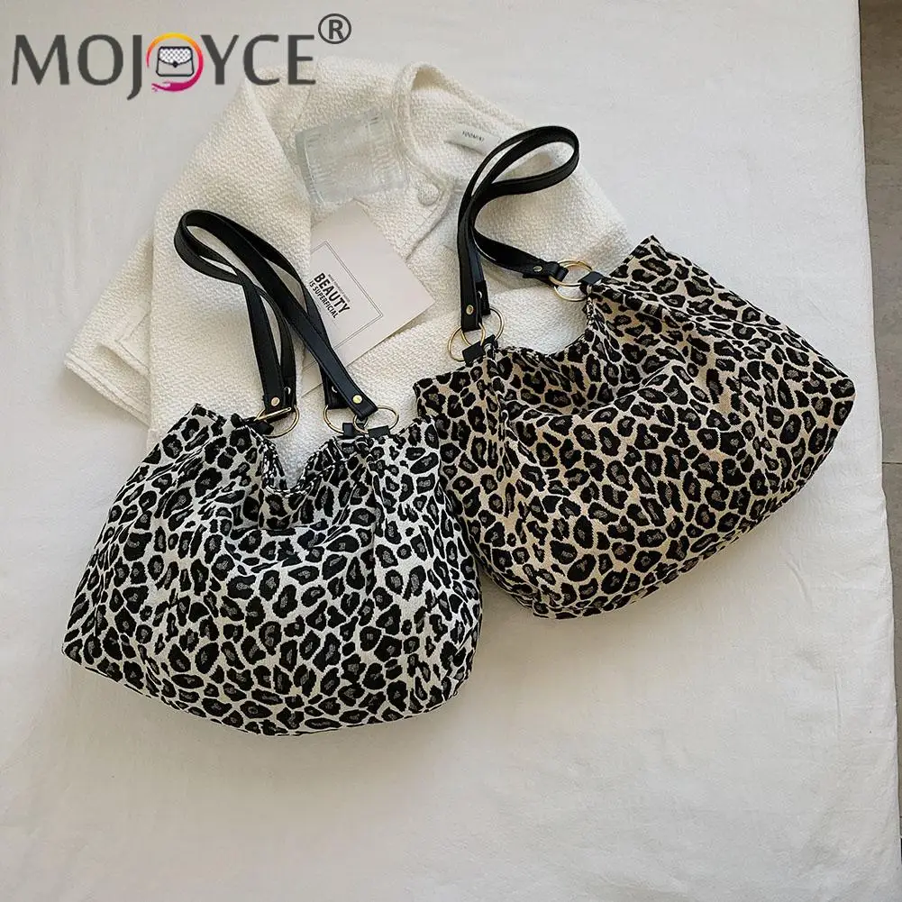 Portable Travel Women Leopard Printing Top-handle Bag Fashion All-match Cloth Large Capacity Buckle Shoulder Handbags
Portable Travel Women Leopard Printing Top-handle Bag Fashion All-match Cloth Large Capacity Buckle Shoulder Handbags