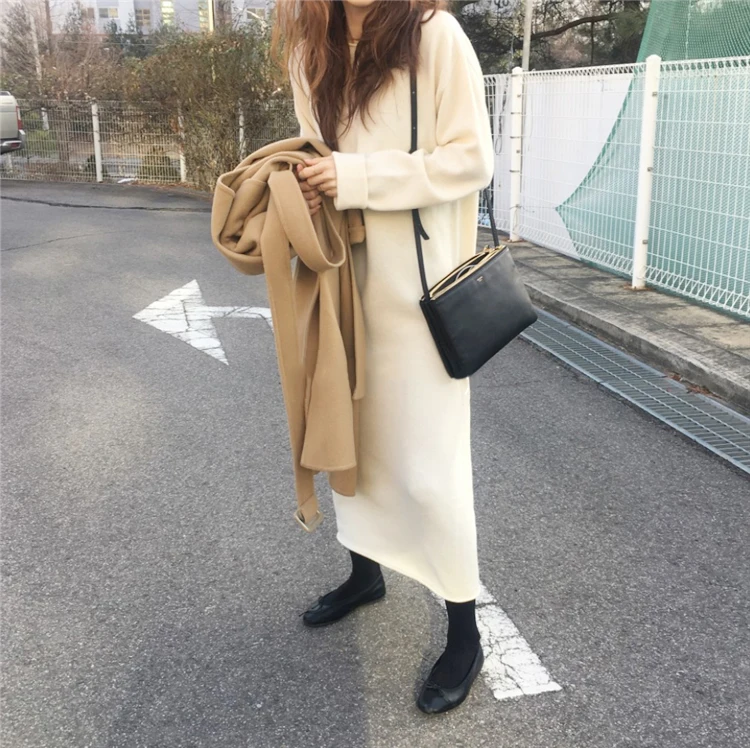 Han Guochun color beading dress long-sleeved joker thickening cashmere wool knitting render knee-length dress
Han Guochun color beading dress long-sleeved joker thickening cashmere wool knitting render knee-length dress