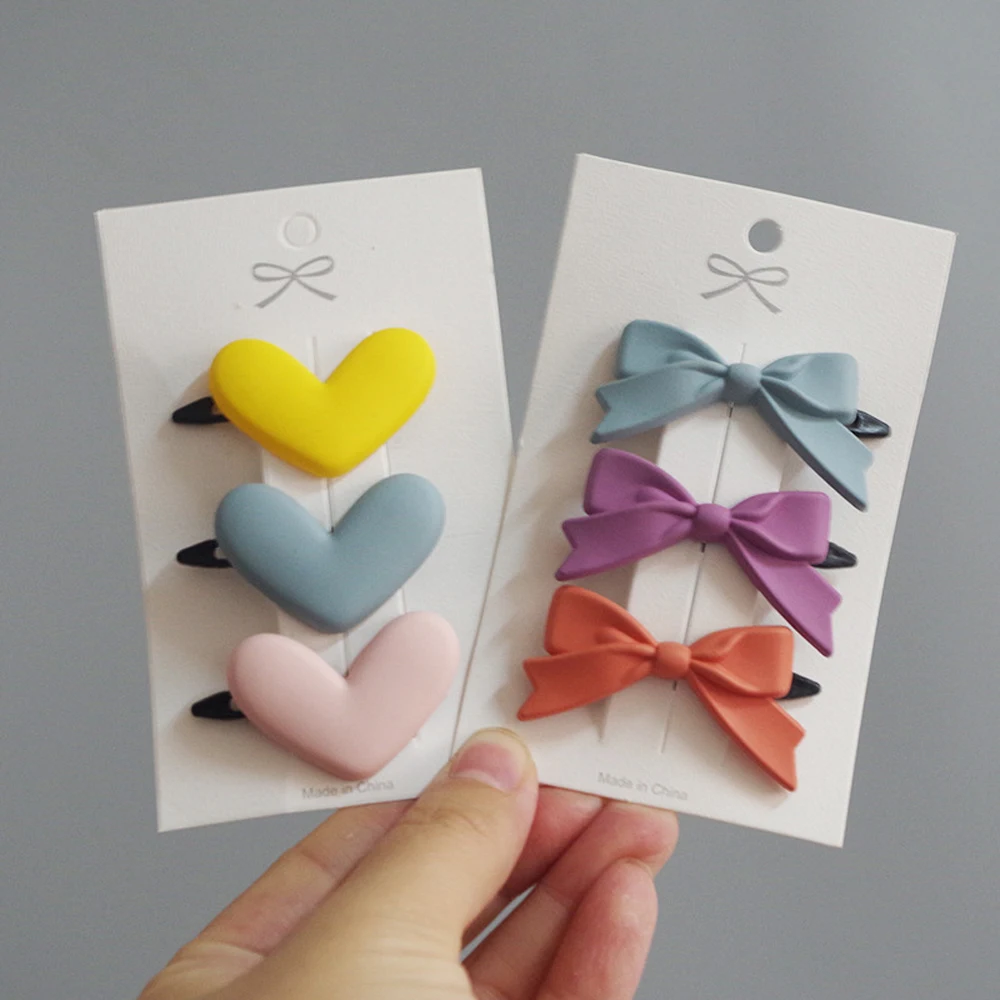 3pcs/lot Candy Color Star Heart Hair Clip Children Flower Bow Cute Girls Barrettes Hairpin Headwear Baby Girl Hair Accessories 
3pcs/lot Candy Color Star Heart Hair Clip Children Flower Bow Cute Girls Barrettes Hairpin Headwear Baby Girl Hair Accessories