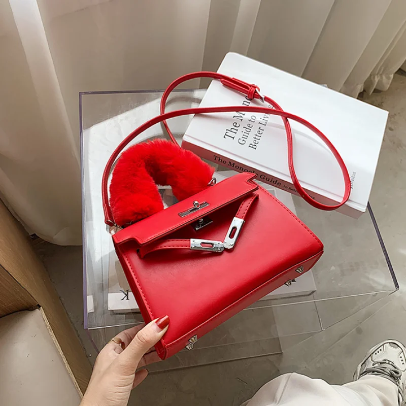 2021 new luxury brand women's shoulder bag classic all-match solid color handbag designer texture diagonal bag popular hot shoul
2021 new luxury brand women's shoulder bag classic all-match solid color handbag designer texture diagonal bag popular hot shoul
