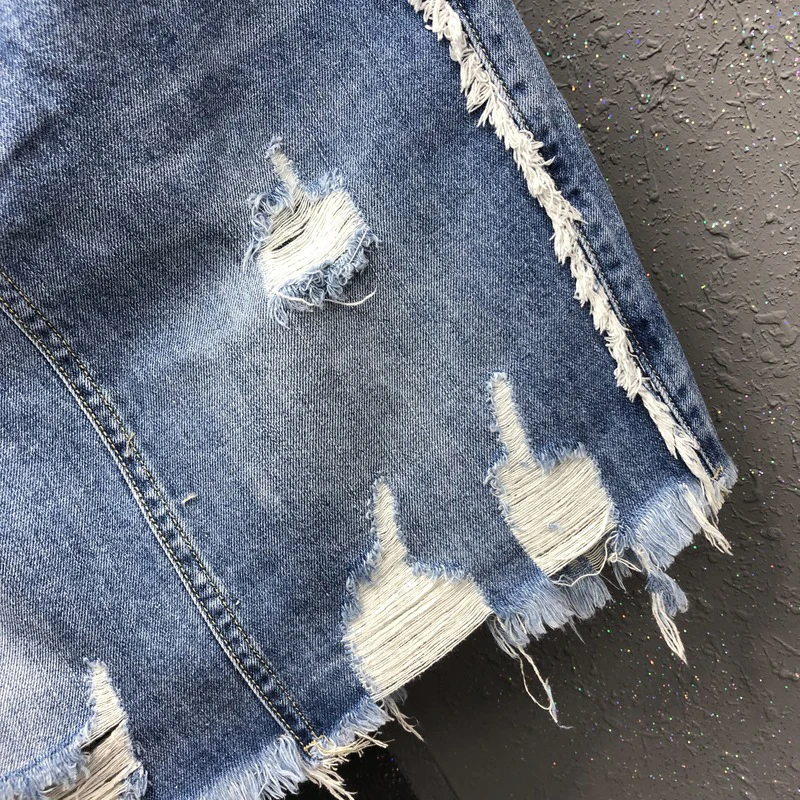 SHENGPALAE Personality High Waist Holes Skirt Women's Summer 2021 New Solid Color Spliced Streetwear Skirts Female Fashion 5E921
SHENGPALAE Personality High Waist Holes Skirt Women's Summer 2021 New Solid Color Spliced Streetwear Skirts Female Fashion 5E921