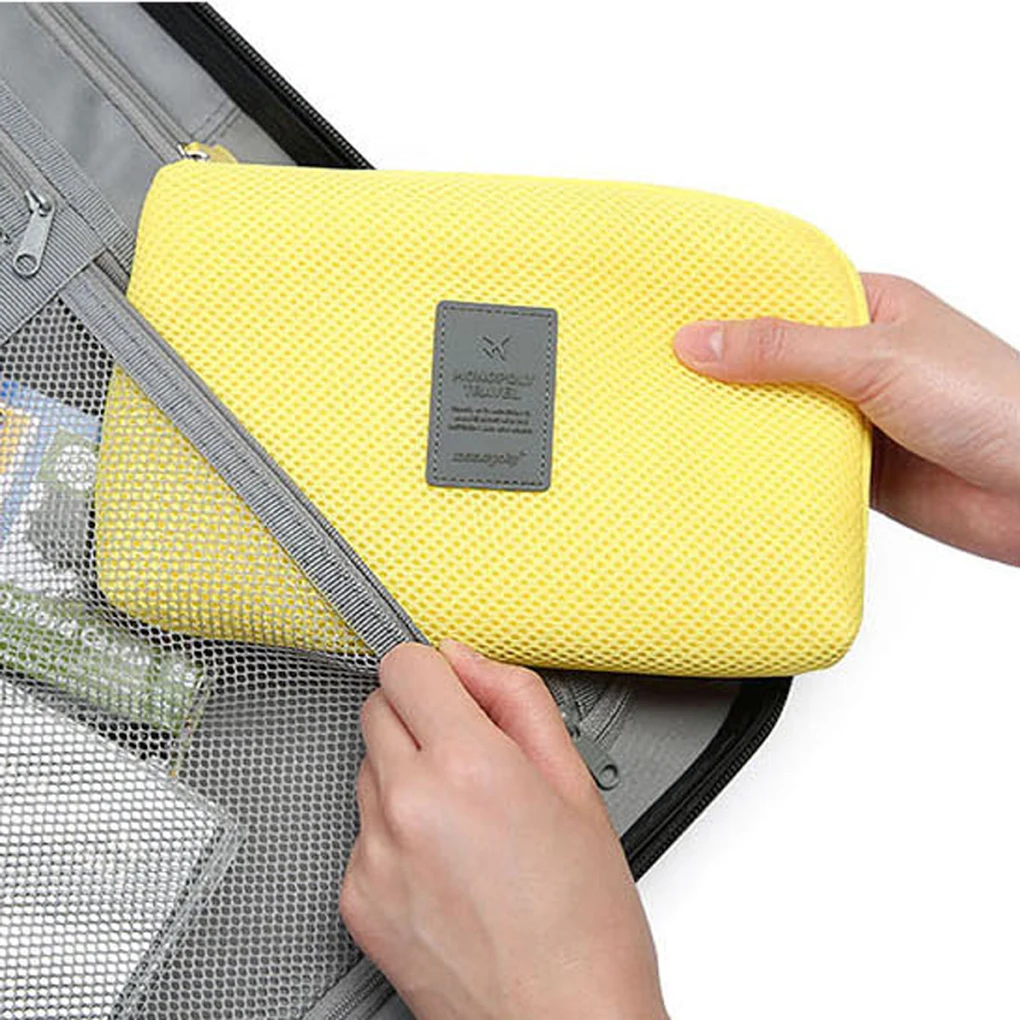New Portable Data Cable Storage Bag Organizer Travel Carrying Makeup Storage Bag Charger Mobile Power U Disk Digital Storage Box
New Portable Data Cable Storage Bag Organizer Travel Carrying Makeup Storage Bag Charger Mobile Power U Disk Digital Storage Box