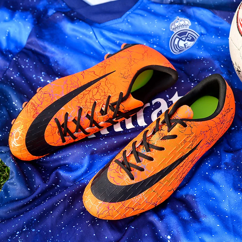 The Latest Fashion Football Sneakers Unisex High-quality Professional Training Shoes Marathon Long-distance Running Sneakers
The Latest Fashion Football Sneakers Unisex High-quality Professional Training Shoes Marathon Long-distance Running Sneakers