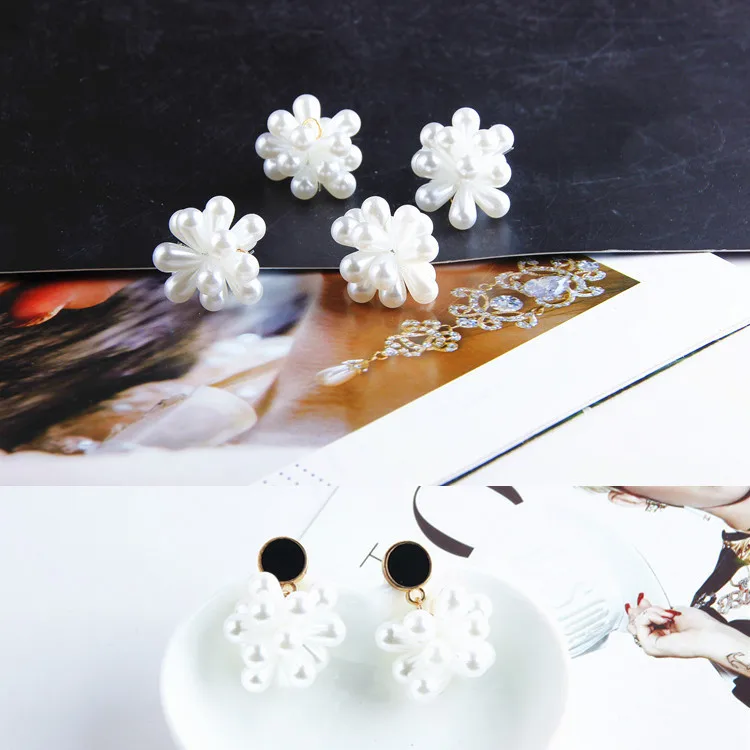 Корейские темпераментные милые серьги в виде капли воды с жемчугом и цветком серьги «сделай сам» ювелирные изделия ручной работы аксессуар... 
Корейские темпераментные милые серьги в виде капли воды с жемчугом и цветком серьги «сделай сам» ювелирные изделия ручной работы аксессуар...