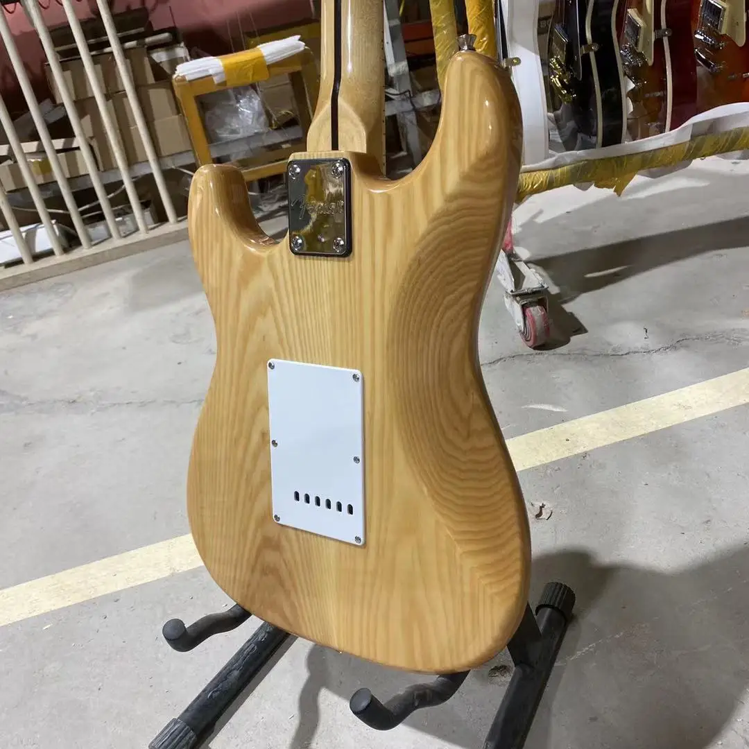 ST Electric Guitar ASH body Maple Fingerboard Large Headstock Chrome Hardware Free Shipping
ST Electric Guitar ASH body Maple Fingerboard Large Headstock Chrome Hardware Free Shipping
