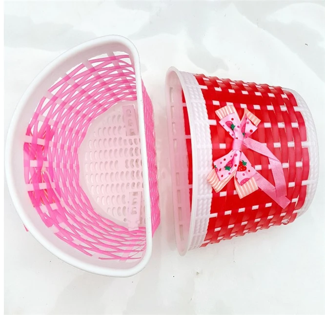 DHL 50pcs wholesale High quality Bicycle Scooter Basket Children Bike Plastic Knitted Bow Knot Front Handmade Bag Cycling Bag
DHL 50pcs wholesale High quality Bicycle Scooter Basket Children Bike Plastic Knitted Bow Knot Front Handmade Bag Cycling Bag