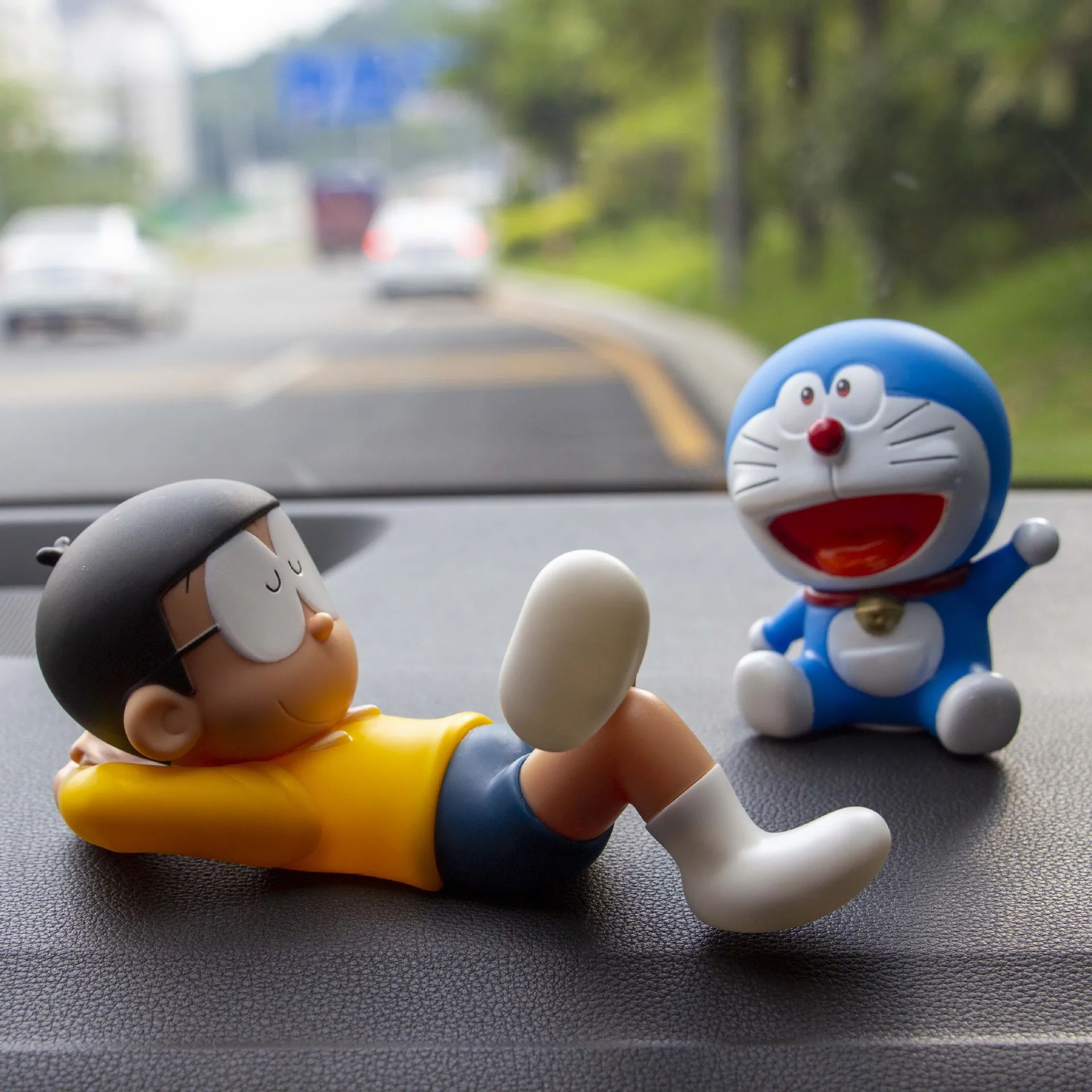 Большой обеденный перерыв для сна Nobita креативная сетка красный автомобиль мультфильм украшение для автомобиля центральная консоль товары ...
Большой обеденный перерыв для сна Nobita креативная сетка красный автомобиль мультфильм украшение для автомобиля центральная консоль товары ...