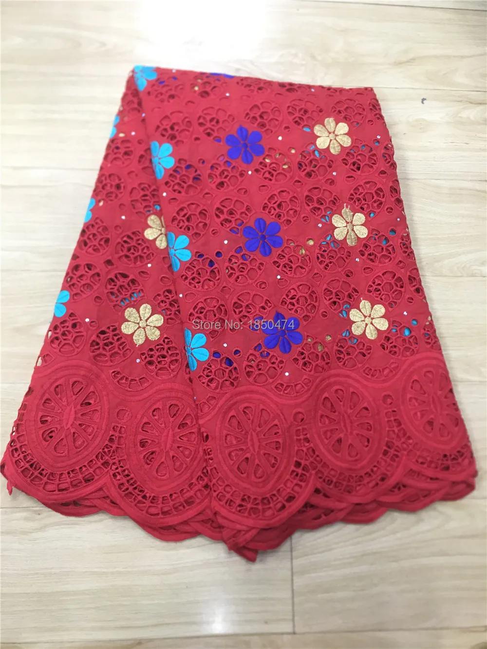 New Red/Gold/Blue African Dry Lace Fabrics High Quality Hollow Out Lace Fabric Pure White Stones Swiss Voile Lace In Switzerland
New Red/Gold/Blue African Dry Lace Fabrics High Quality Hollow Out Lace Fabric Pure White Stones Swiss Voile Lace In Switzerland