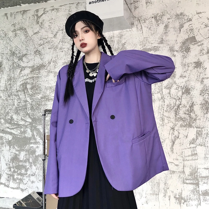 SHENGPALAE Temperament Purple Blazer Women's Autumn 2021 New Notched Loose Double Breasted Long Sleeve Suit Jacket Female 5E2341
SHENGPALAE Temperament Purple Blazer Women's Autumn 2021 New Notched Loose Double Breasted Long Sleeve Suit Jacket Female 5E2341