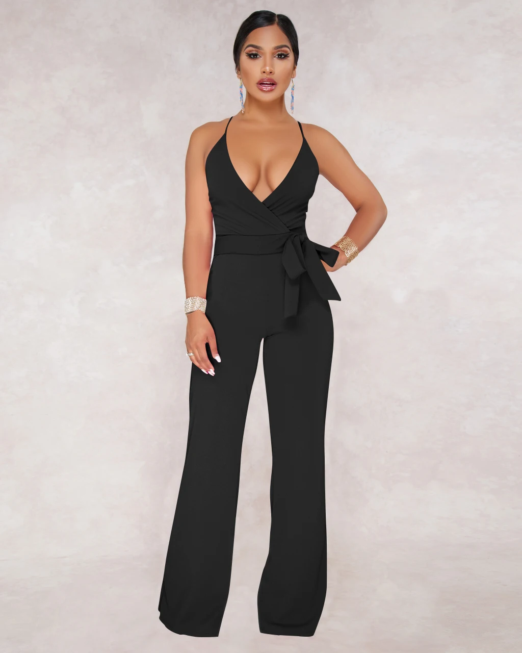 Wish independent stand hot style classic solid color halter V-neck jumpsuit selling hot summer
Wish independent stand hot style classic solid color halter V-neck jumpsuit selling hot summer