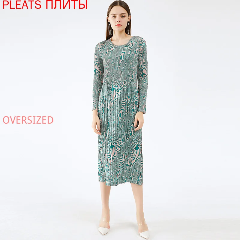 Autumn and Winter New Ladies Long Sleeve Waist Dress French Retro Celebrity Temperament Printed Pleated Dress Women MIYAKE
Autumn and Winter New Ladies Long Sleeve Waist Dress French Retro Celebrity Temperament Printed Pleated Dress Women MIYAKE