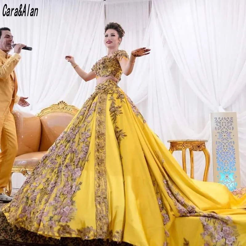 Elegant Yellow Two Pieces Wedding Dresses with Floral Appliques Beaded Arabic Dubai Bridal Gowns Vestido De Fiesta De Boda
Elegant Yellow Two Pieces Wedding Dresses with Floral Appliques Beaded Arabic Dubai Bridal Gowns Vestido De Fiesta De Boda