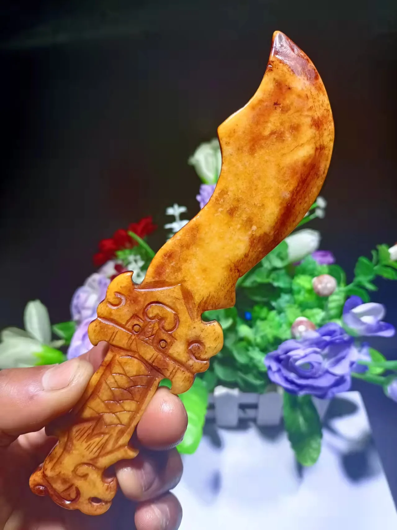Ancient imperial natural quartz crystal jade mini knife home decoration ornaments agate raw stone specimen healing
Ancient imperial natural quartz crystal jade mini knife home decoration ornaments agate raw stone specimen healing