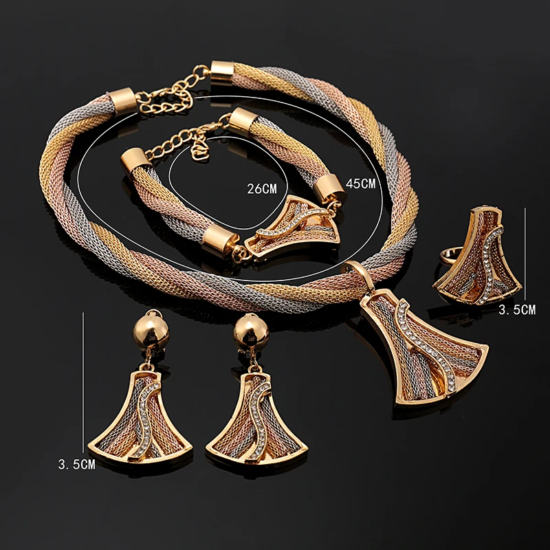 Fani Exquisite Dubai gold Jewelry Set Wholesale Luxury Nigerian Woman Wedding Fashion African Beads Jewelry Set Costume Design
Fani Exquisite Dubai gold Jewelry Set Wholesale Luxury Nigerian Woman Wedding Fashion African Beads Jewelry Set Costume Design