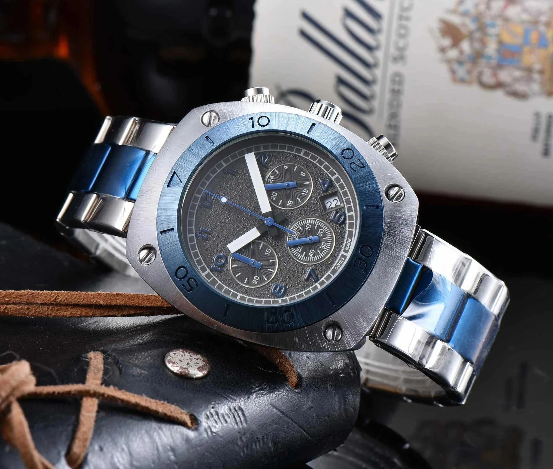 men watch Classic oval stainless steel band six pin full function quartz high quality quartz watches man Reloj home wristwatch 
men watch Classic oval stainless steel band six pin full function quartz high quality quartz watches man Reloj home wristwatch