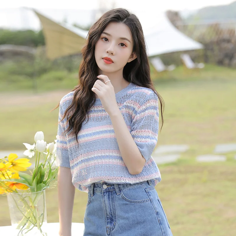 Hollow Striped Sweater Thin Section Women Summer Loose and Versatile Gentle Blouse Pullover Knit Short-sleeved Top
Hollow Striped Sweater Thin Section Women Summer Loose and Versatile Gentle Blouse Pullover Knit Short-sleeved Top