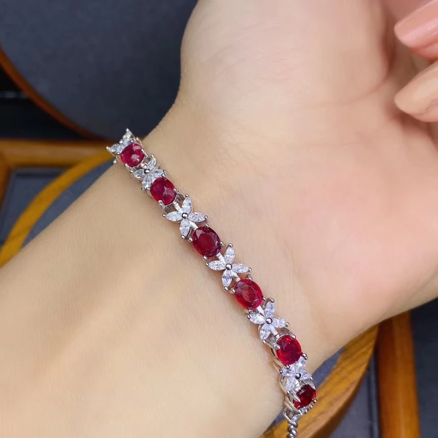 KJJEAXCMY fine jewelry 925 sterling silver inlaid natural ruby Girls' luxury Chinese style plant gem bracelet support test
KJJEAXCMY fine jewelry 925 sterling silver inlaid natural ruby Girls' luxury Chinese style plant gem bracelet support test
