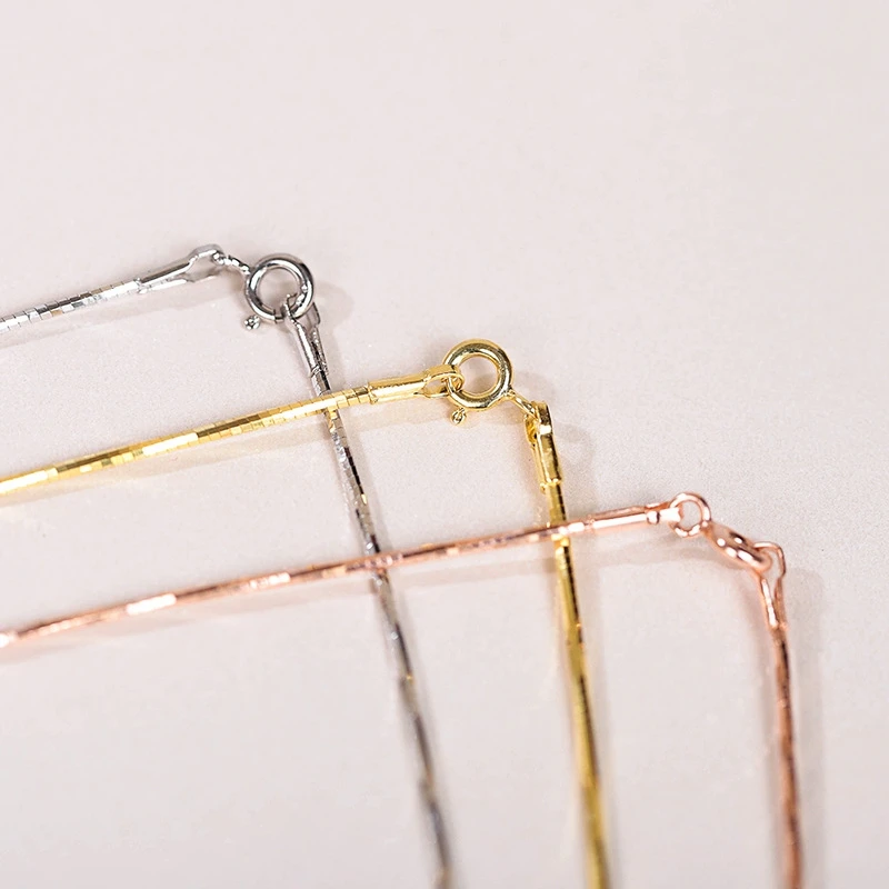 No Zircon Stone Solid 925 Sterling Silver Cross Chain Necklace 1.0mm Torques for Pendant Necklace Rose Gold Women Jewelry
No Zircon Stone Solid 925 Sterling Silver Cross Chain Necklace 1.0mm Torques for Pendant Necklace Rose Gold Women Jewelry