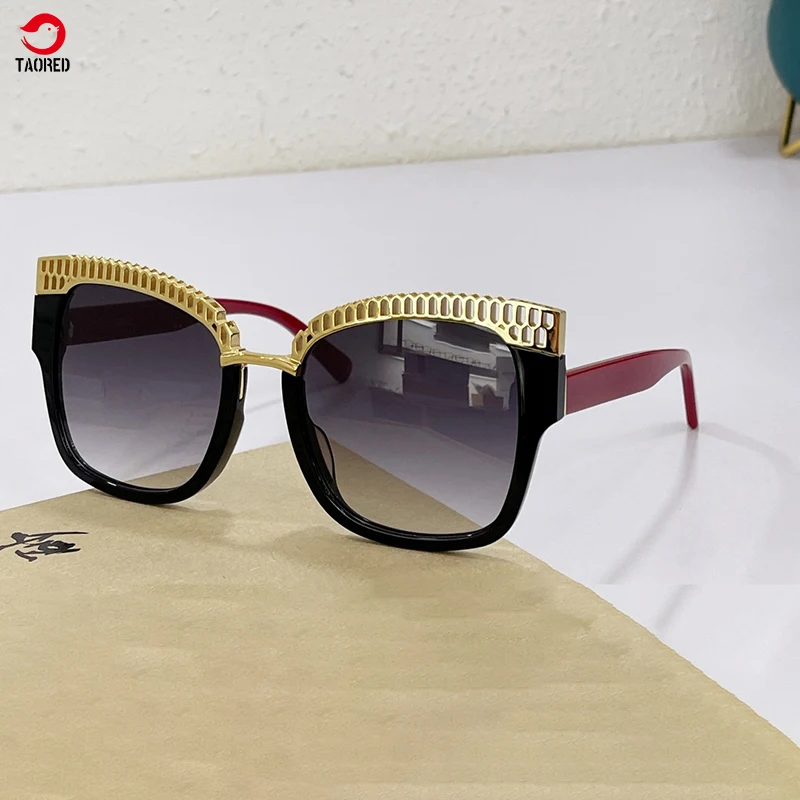 2022 Italy Luxury Brand Women's Sunglasses Streampunk Frame Elegant Butterfly Eyewear Designer Vintage Female Eyeglasses
2022 Italy Luxury Brand Women's Sunglasses Streampunk Frame Elegant Butterfly Eyewear Designer Vintage Female Eyeglasses