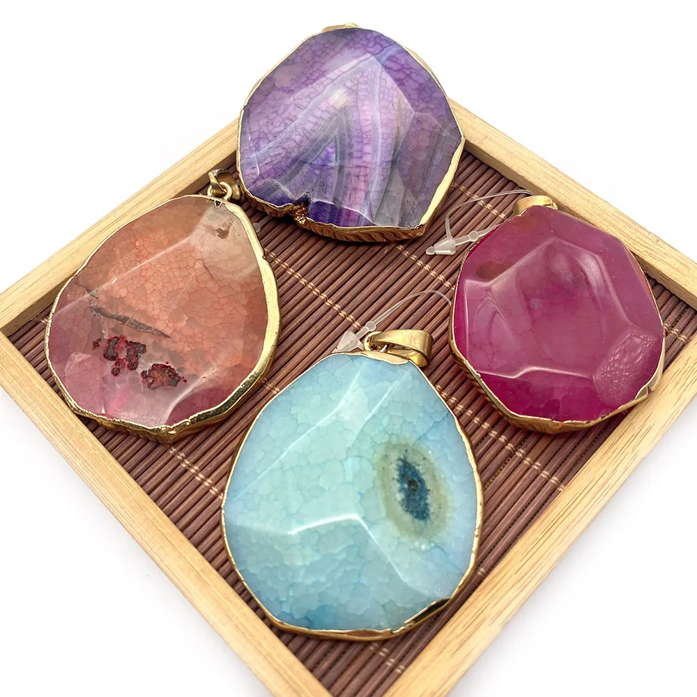 Natural Stone Pendant Necklace Irregular Shaped Blue Gem Agate Pendant Personality Fashion Handicraft Necklace Accessories
Natural Stone Pendant Necklace Irregular Shaped Blue Gem Agate Pendant Personality Fashion Handicraft Necklace Accessories