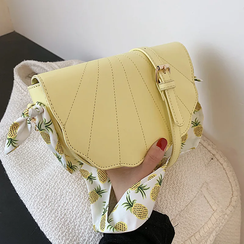 Luxury Brand Designer Cartoon Ribbons Shoulder Bag Woman's Pu Leather Striped Handbag Ladies Crescent Crossbody Bag Female Purse
Luxury Brand Designer Cartoon Ribbons Shoulder Bag Woman's Pu Leather Striped Handbag Ladies Crescent Crossbody Bag Female Purse
