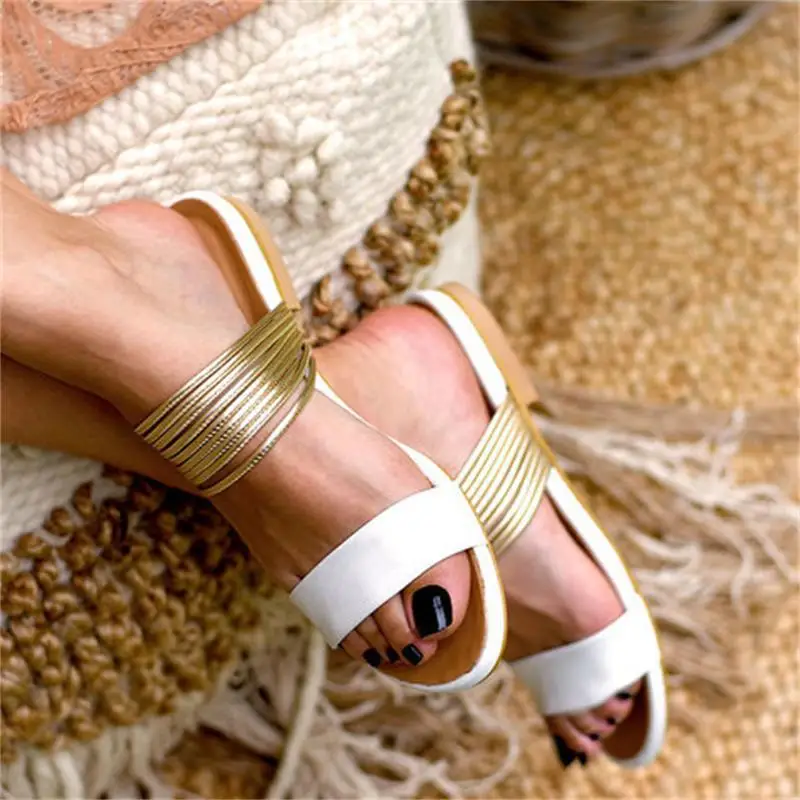 Женские шлепанцы из искусственной кожи с круглым носком пляжные сандалии на