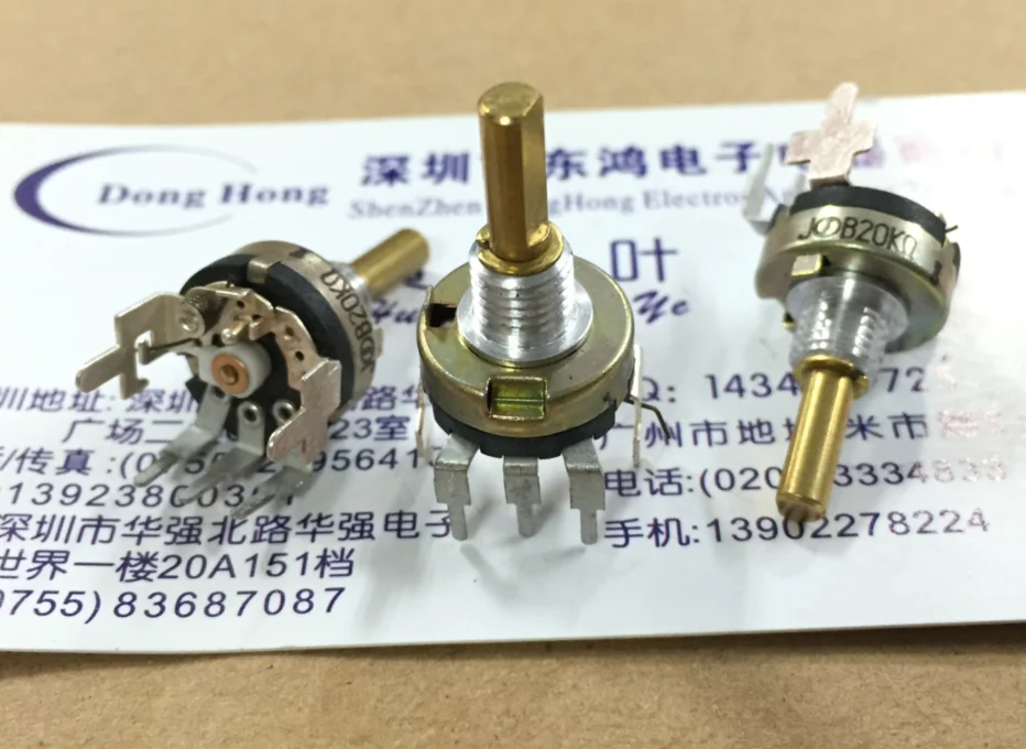 Japanese noble 12 potentiometer with switch b20k single shaft length 15mm thin shaft
Japanese noble 12 potentiometer with switch b20k single shaft length 15mm thin shaft
