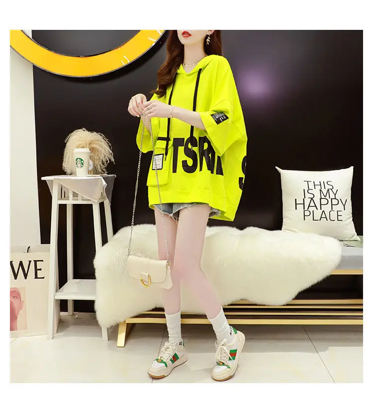 Summer short-sleeved 2021 new loose lazy wind hooded female fried street Korean version of European goods hoodie trend Cool top
Summer short-sleeved 2021 new loose lazy wind hooded female fried street Korean version of European goods hoodie trend Cool top