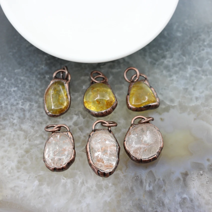 Irregular Yellow/White Quartz Antique Brass Pendant,Reiki Healing Crystal Energy Necklace For DIY Woman Jewelry Gift Making
Irregular Yellow/White Quartz Antique Brass Pendant,Reiki Healing Crystal Energy Necklace For DIY Woman Jewelry Gift Making