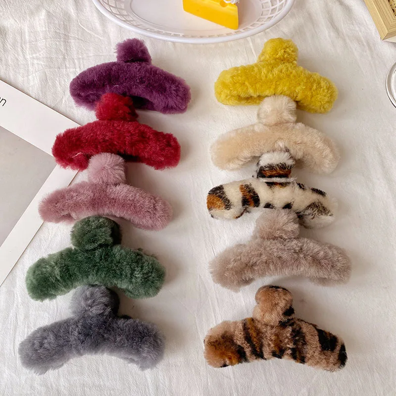 Korean New Cute Hair Claws Plush Hair Claws Hairpin Leopard Print Fashion Jewelry Women Girls Hair Claws Hair Accessories
Korean New Cute Hair Claws Plush Hair Claws Hairpin Leopard Print Fashion Jewelry Women Girls Hair Claws Hair Accessories