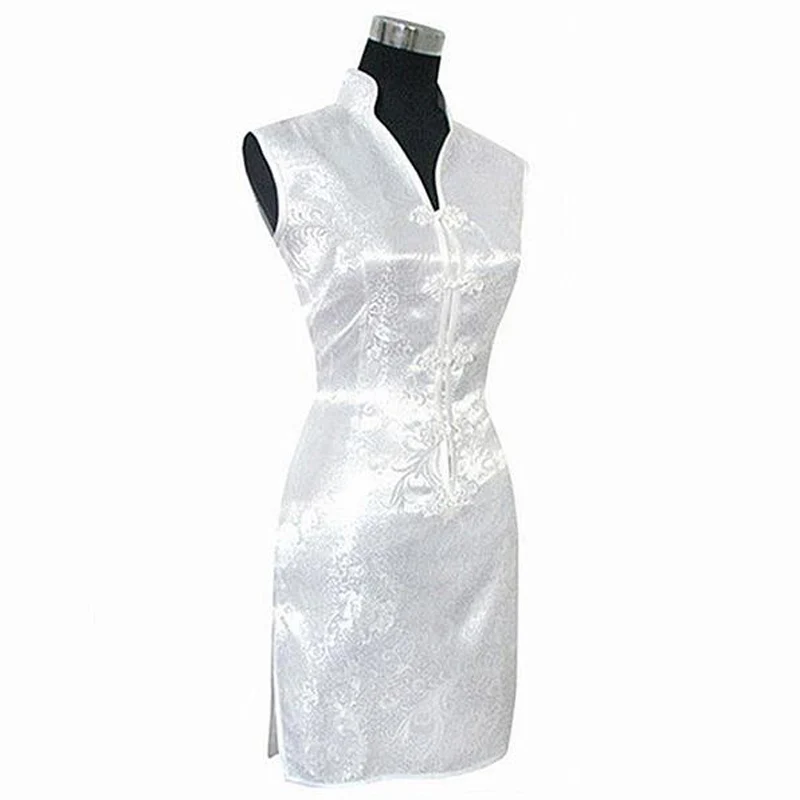 V-neck Vintage Button Women Qipao Tight Classic Vestidos Sleeveless Sexy Short Cheongsam Mandarin Collar Mini Chinese Dress
V-neck Vintage Button Women Qipao Tight Classic Vestidos Sleeveless Sexy Short Cheongsam Mandarin Collar Mini Chinese Dress