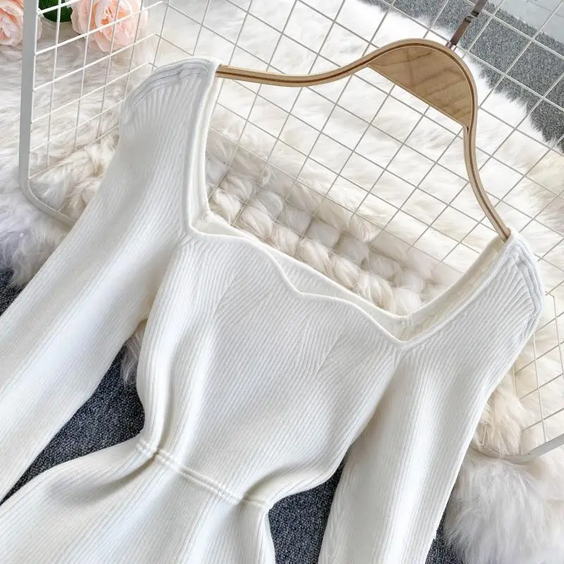 Foamlina White Knitted Sweater Women Vintage Square Collar Long Sleeve Pullover Sweater Female Autumn Slim Jumper pull femme
Foamlina White Knitted Sweater Women Vintage Square Collar Long Sleeve Pullover Sweater Female Autumn Slim Jumper pull femme