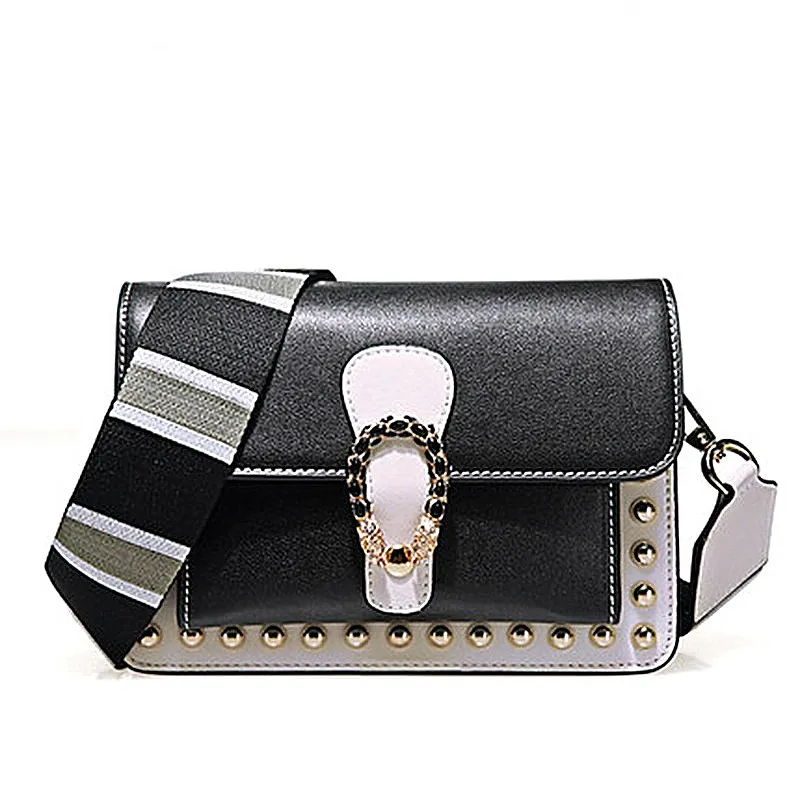 Women Bag 2020 Genuine Leather Rivets Simplicity Personality Fashion Designer Luxury New Handbags Crossbody Messenger Shoulder
Women Bag 2020 Genuine Leather Rivets Simplicity Personality Fashion Designer Luxury New Handbags Crossbody Messenger Shoulder