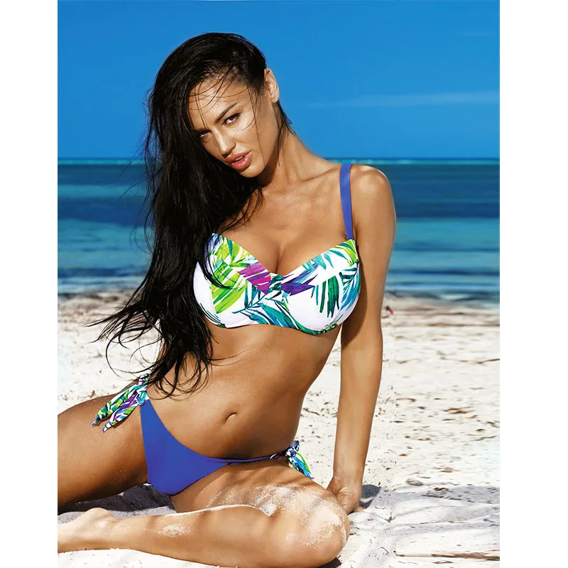 Women Two Piece Printed Swimsuit Sets Bra Top Tie Up Thong Bikini Set Beach 2021 Mujer Swimsuit Ropa Swimwear Beach Summer
Women Two Piece Printed Swimsuit Sets Bra Top Tie Up Thong Bikini Set Beach 2021 Mujer Swimsuit Ropa Swimwear Beach Summer